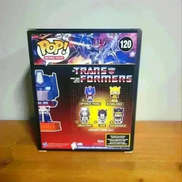 Funko pop transformers optimus prime lights and sound funko exclusive large pop - Picture 4 of 6